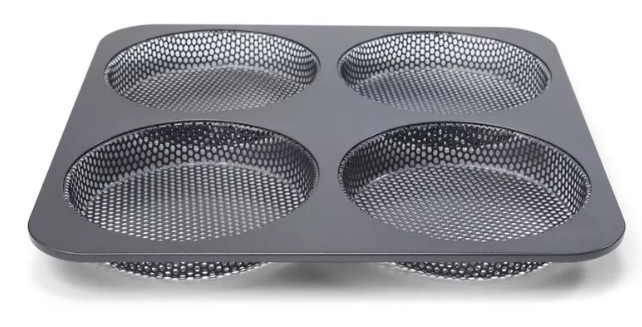 תבנית לחמניות מחוררת מרובעת 4 שקעים עגולים 28 ס"מ PATISSE