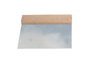 שפכטל מרובע/חותך בצק ידית עץ 15X7.5 ס"מ