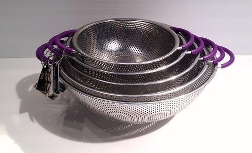 מסננת רגל 31.5 ס"מ נירוסטה צפופה