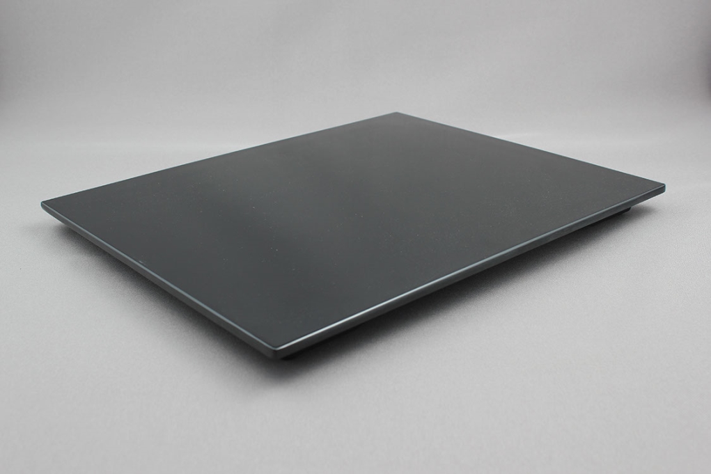 פלטה גסטרונום 1/2 מוגבהת מלמין שחור EFAY