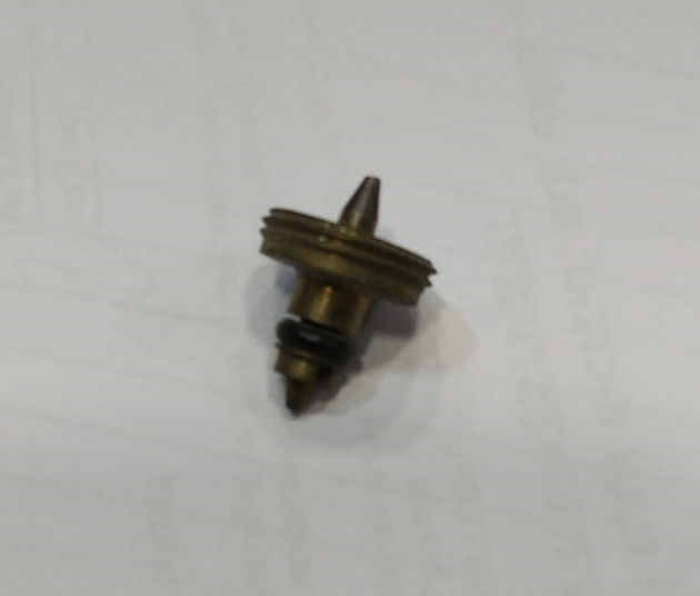 שסתום כניסת גז / נוקר כולל 2 גומיות למכשיר קצפת MAX WHIP