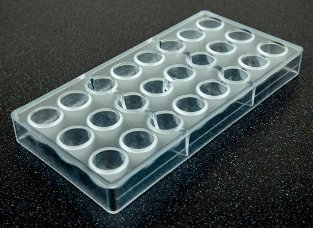 תבנית שוקולד כיפת הר וולקנו 24 שקעים פוליק' chocolate world CW1923