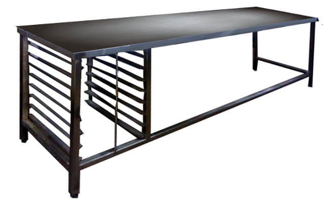 שולחן נירוסטה 270/70 ג-90 ס"מ+בצד ימין פתיחה 40 למסילות בעומק 60 ס"מ מעצור וקושרות בצד שמאל table