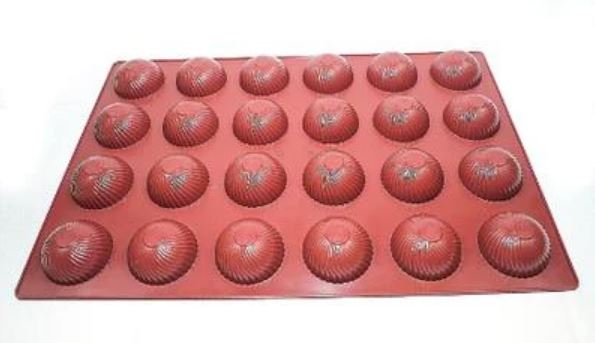 תבנית סיליקון 60/40 28 שקעים ספירל דום 75/30 מ"מ MAE