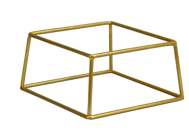 מעמד/סטנד טרפז זהב 18*18*10