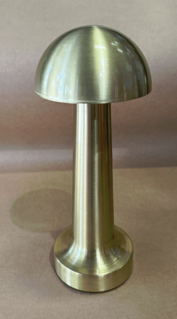 מנורת שולחן 22 ס"מ נטענת זהב "פטריה" מעוגל "נטו"