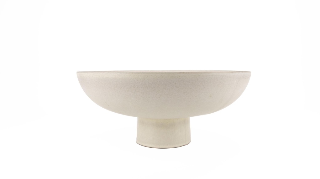 קערת פירות על רגל 35/15 ס"מ טרקוטה מחוסמת לבנה MARIA 5L