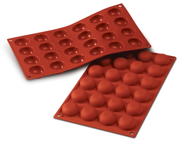 תבנית סיליקון פומפונים 24 שקעים SILIKOMART