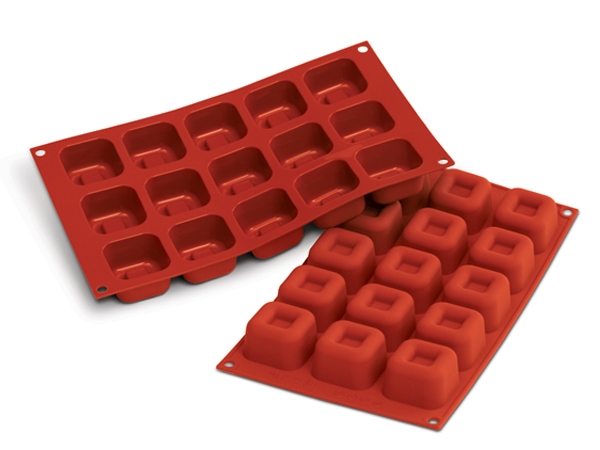 תבנית סיליקון סברינה מרובעת בליטות 15 שקעים SILIKOMART