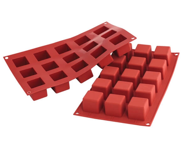 תבנית סיליקון קוביות 15 שקעים SILIKOMART